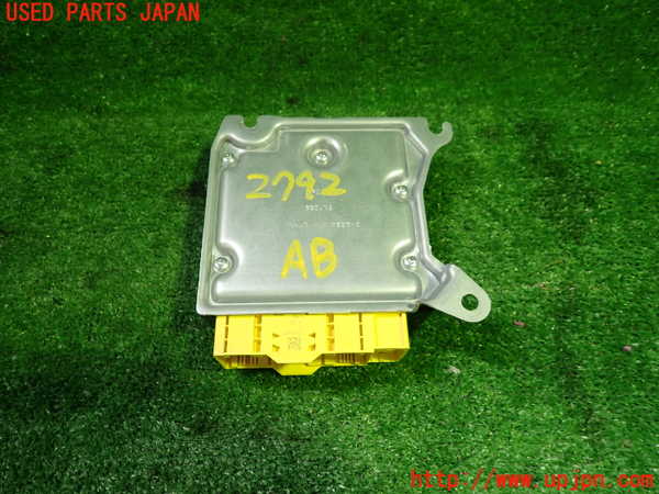 1UPJ-27926145]ベンツ C220 d ステーションワゴン S205 (205214)エアバッグコンピューター 中古_m0003.jpg