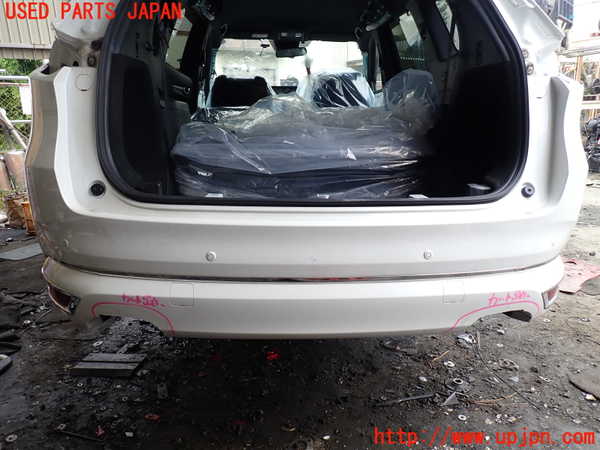 1UPJ-27931610]CX-8(KG5P)リアバンパー 中古_m0001.jpg