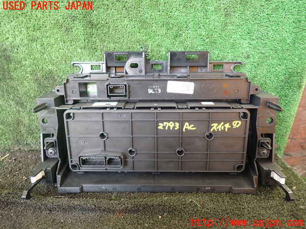 1UPJ-27936066]CX-8(KG5P)エアコンスイッチ1 中古_m0003.jpg