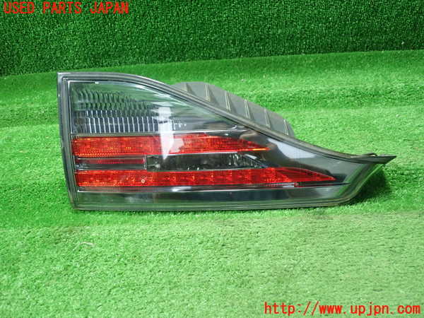 1UPJ-27951552]レクサス・CT200h(ZWA10)左リアフィニッシャー 中古_m0001.jpg