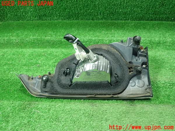 1UPJ-27951552]レクサス・CT200h(ZWA10)左リアフィニッシャー 中古_m0002.jpg