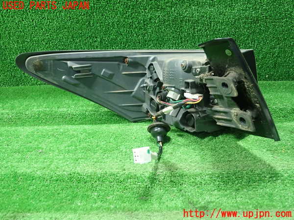 1UPJ-27951530]レクサス・CT200h(ZWA10)右テールランプ 中古_m0003.jpg