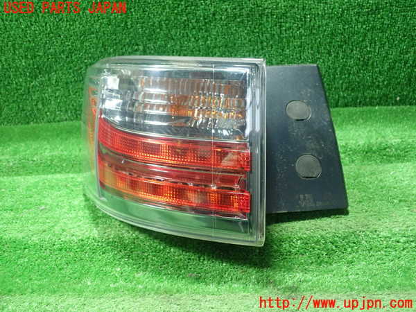 1UPJ-27951536]レクサス・CT200h(ZWA10)左テールランプ 中古_m0001.jpg
