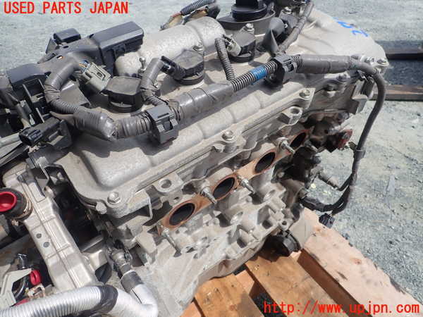 1UPJ-27952010]レクサス・CT200h(ZWA10)エンジン 2ZR-FXE 中古_m0003.jpg