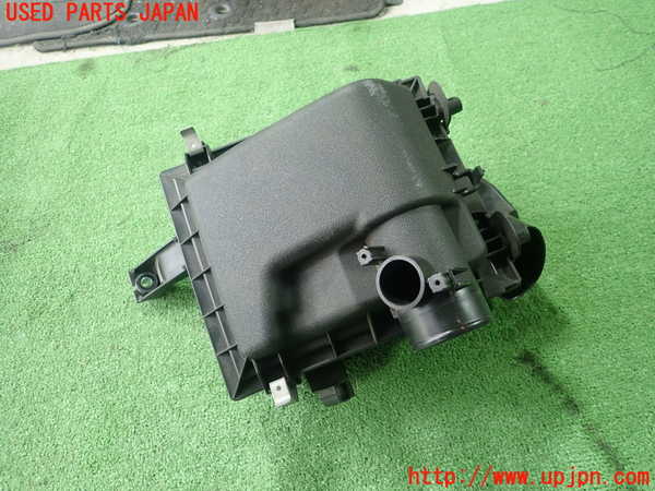 1UPJ-27952560]レクサス・CT200h(ZWA10)エアクリーナーボックス 中古_m0001.jpg