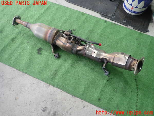 1UPJ-27952661]レクサス・CT200h(ZWA10)触媒1 中古_m0001.jpg