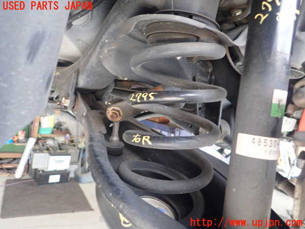 1UPJ-27955100]レクサス・CT200h(ZWA10)右リアスプリング 中古_m0001.jpg