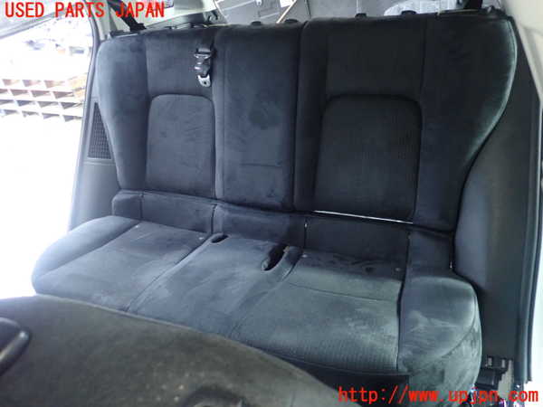 1UPJ-27957385]レクサス・CT200h(ZWA10)リアシート 中古_m0001.jpg