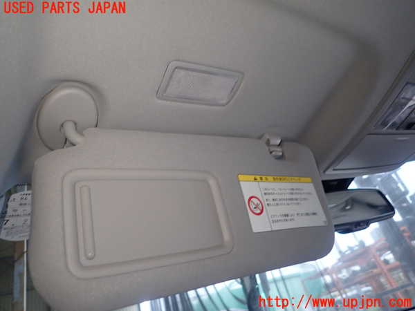 1UPJ-27957630]レクサス・CT200h(ZWA10)室内サンバイザー左側 中古_m0002.jpg