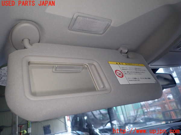 1UPJ-27957630]レクサス・CT200h(ZWA10)室内サンバイザー左側 中古_m0003.jpg