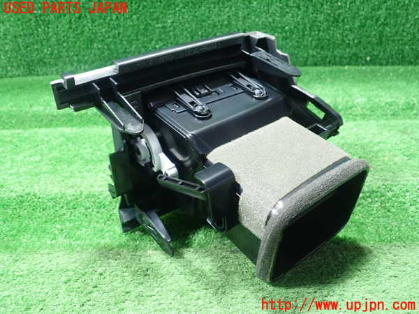 1UPJ-27957526]レクサス・CT200h(ZWA10)エアコン吹き出し口1 右 中古_m0003.jpg