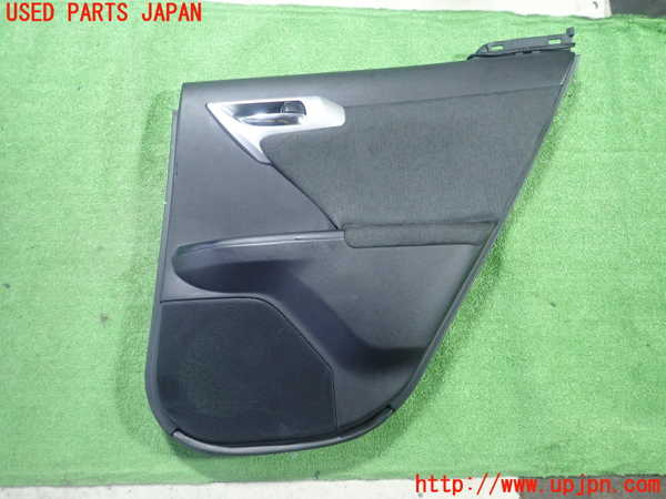 5UPJ-27951294]レクサス・CT200h(ZWA10)右後ドア内張り 中古_m0001.jpg