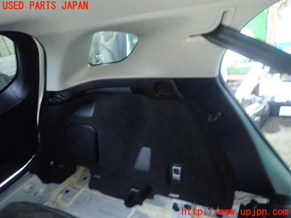 1UPJ-27957680]レクサス・CT200h(ZWA10)左リアピラートリム 中古_m0001.jpg