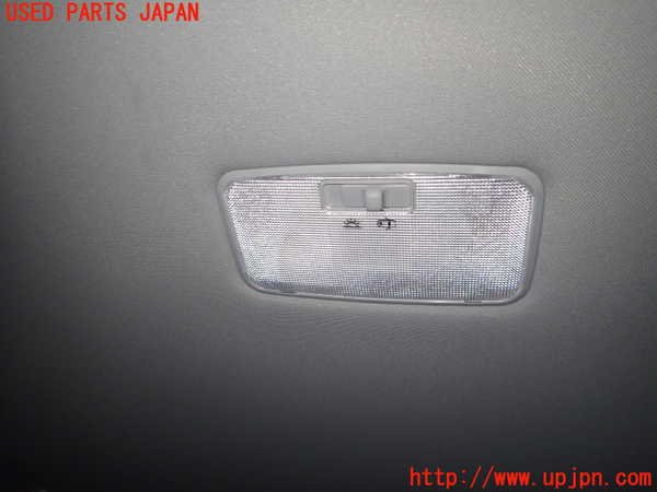 1UPJ-27956412]レクサス・CT200h(ZWA10)ルームランプ2 センター ２列目 中古_m0001.jpg
