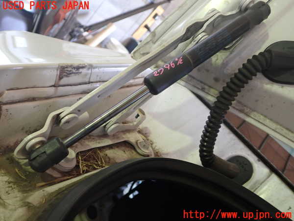 1UPJ-27961506]８６(BRZ)(ZN6)トランクダンパー 中古_m0002.jpg