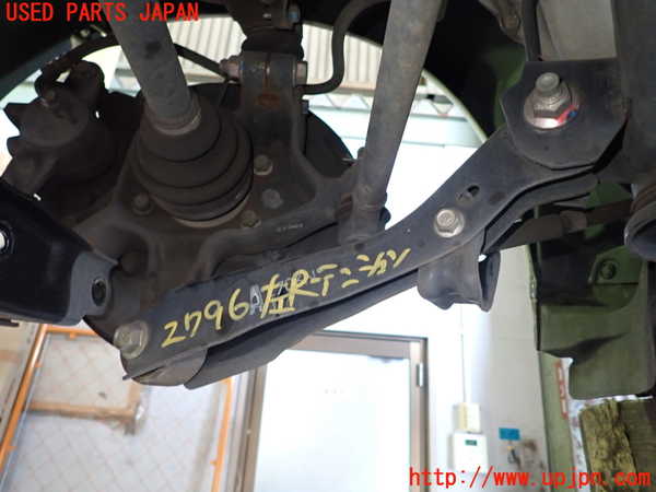 1UPJ-27965330]８６(BRZ)(ZN6)左リアテンションロッド 中古_m0001.jpg