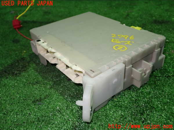 1UPJ-27966742]８６(BRZ)(ZN6)ヒューズボックス2 中古_m0004.jpg