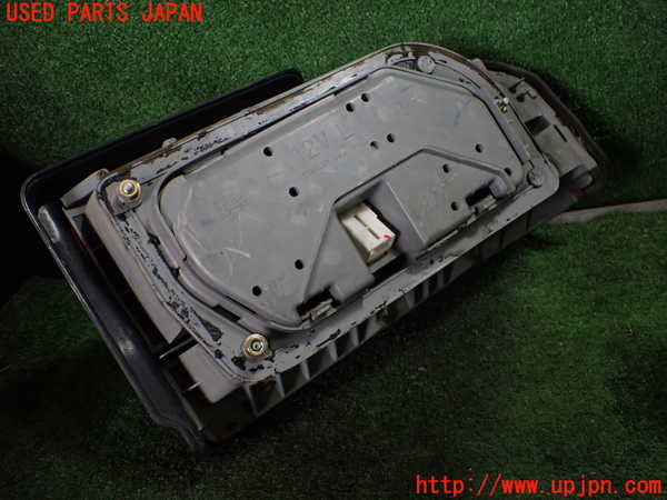 1UPJ-27971536]ギャラン(E38A)左テールランプ 中古_m0003.jpg