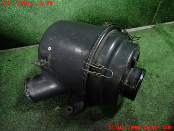 5UPJ-27972560]ギャラン(E38A)エアクリーナーボックス 中古_m0001.jpg