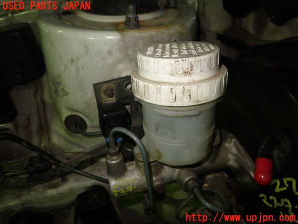 1UPJ-27974050]ギャラン(E38A)ブレーキマスターシリンダー 中古_m0001.jpg
