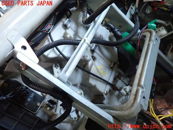 1UPJ-27976100]ギャラン(E38A)ヒーターコア 中古_m0001.jpg