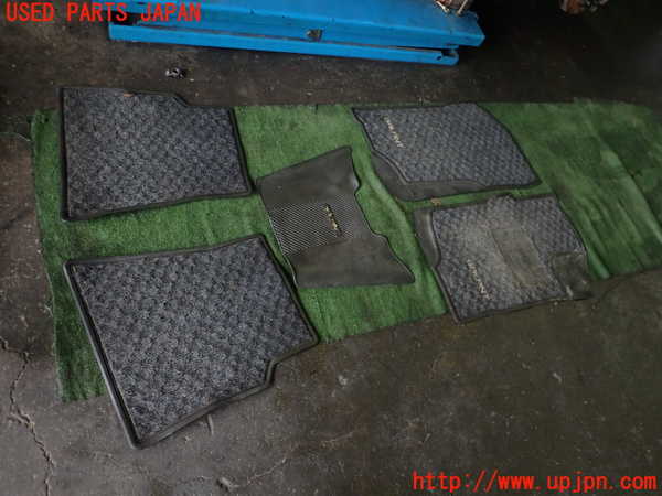 5UPJ-27977800]ギャラン(E38A)フロアマット 中古_m0001.jpg