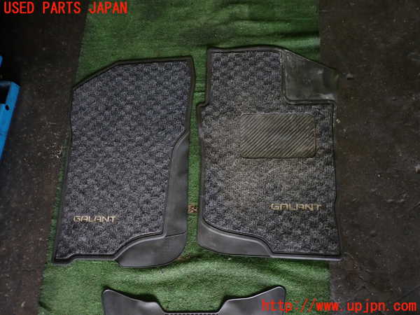 5UPJ-27977800]ギャラン(E38A)フロアマット 中古_m0002.jpg