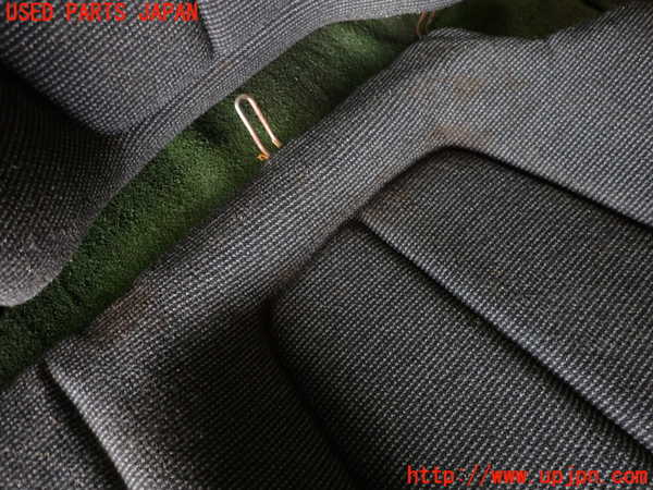 5UPJ-27977385]ギャラン(E38A)リアシート 中古_m0005.jpg