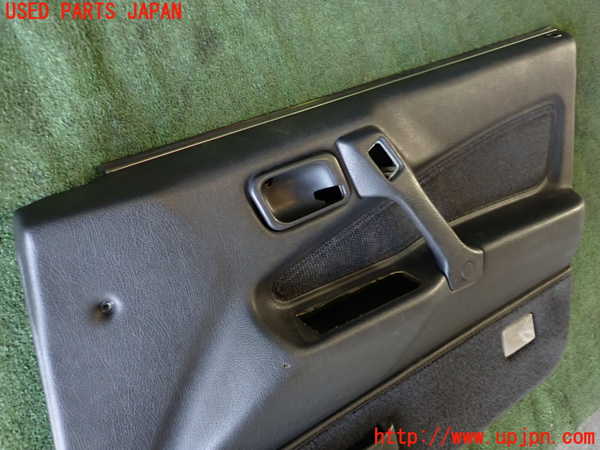 5UPJ-27971234]ギャラン(E38A)右前ドア内張り 中古_m0003.jpg