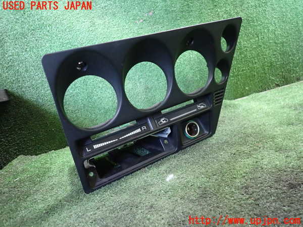 5UPJ-27977691]ギャラン(E38A)内装トリム類1 中古_m0001.jpg