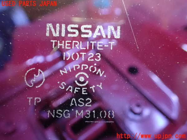 1UPJ-27981560]スカイライン(ER34)リアガラス  M31.08 中古_m0003.jpg