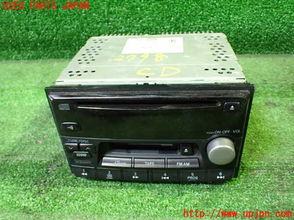 5UPJ-27986480]スカイライン(ER34)CDプレーヤー 中古_m0001.jpg