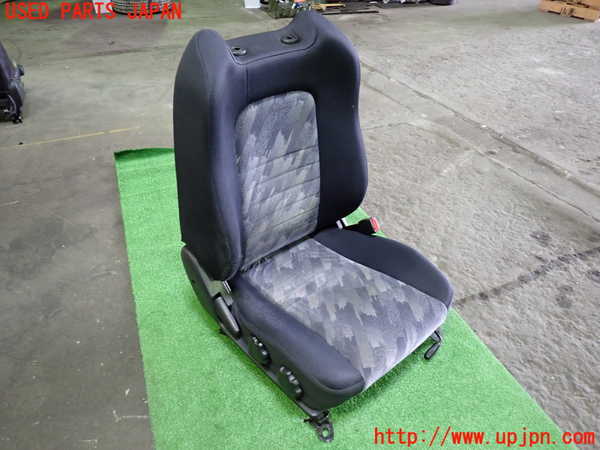 5UPJ-27987035]スカイライン(ER34)運転席シート 中古_m0001.jpg