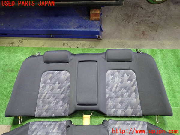 1UPJ-27987385]スカイライン(ER34)リアシート 中古_m0002.jpg