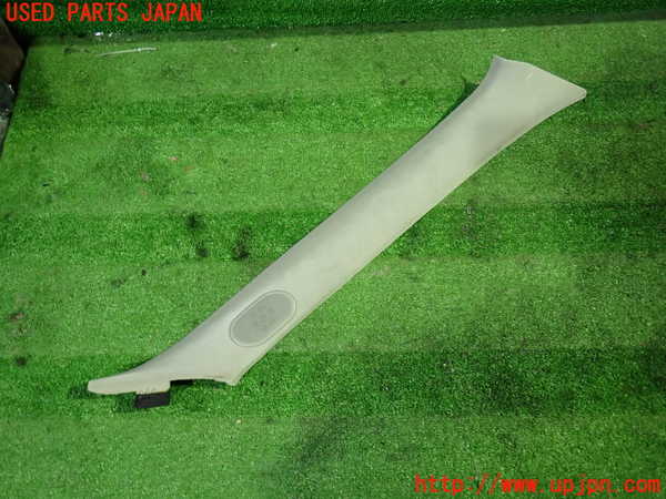 1UPJ-27987655]スカイライン(ER34)右フロントピラートリム 中古_m0001.jpg