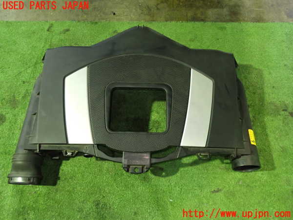1UPJ-27992560]ベンツ SLK350 R171(171456)エアクリーナーボックス 中古_m0001.jpg