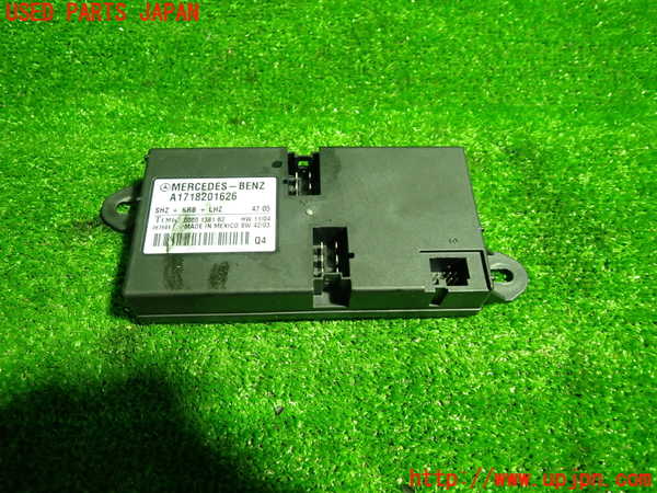 1UPJ-27996149]ベンツ SLK350 R171(171456)コンピューター4 中古 A1718201626_m0001.jpg