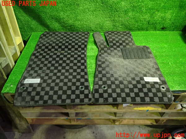 1UPJ-27997800]ベンツ SLK350 R171(171456)フロアマット 中古_m0001.jpg