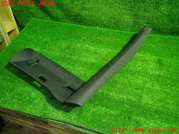 1UPJ-27997660]ベンツ SLK350 R171(171456)左フロントピラートリム 中古_m0002.jpg