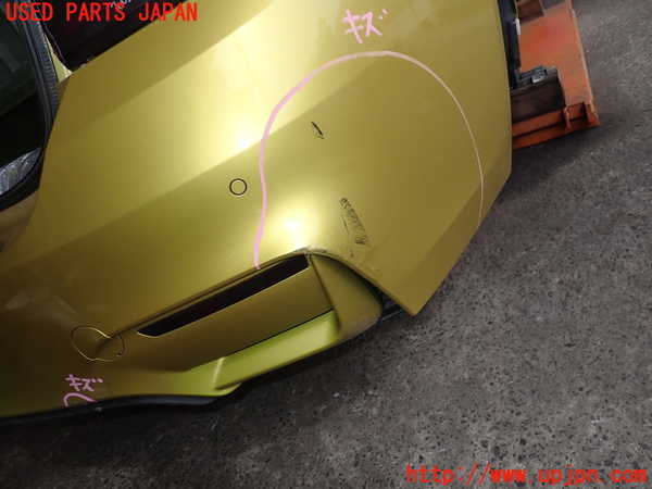 2UPJ-28001610]BMW M4 クーペ(3C30)(F82)リアバンパー 中古_m0002.jpg