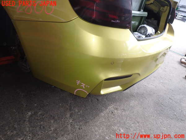 2UPJ-28001610]BMW M4 クーペ(3C30)(F82)リアバンパー 中古_m0003.jpg