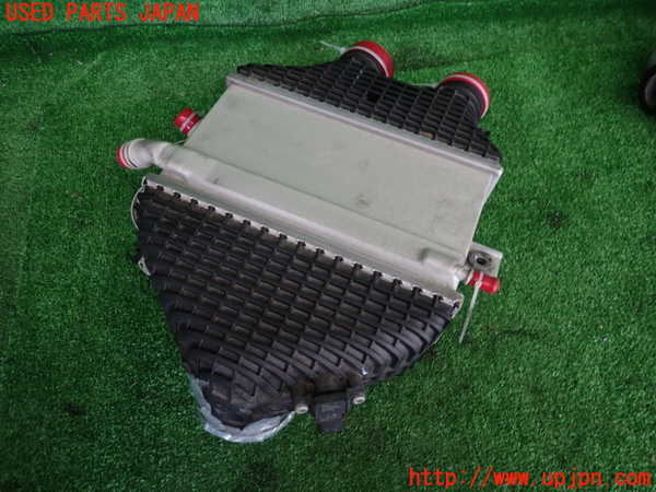 5UPJ-28002451]BMW M4 クーペ(3C30)(F82)インタークーラー1 中古_m0001.jpg