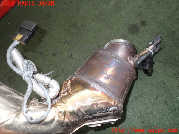 2UPJ-28002661]BMW M4 クーペ(3C30)(F82)触媒1 中古_m0002.jpg