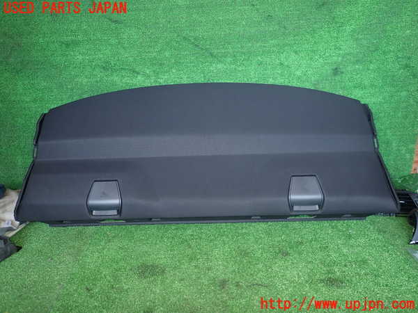 2UPJ-28007761]BMW M4 クーペ(3C30)(F82)トノカバー1 中古_m0001.jpg