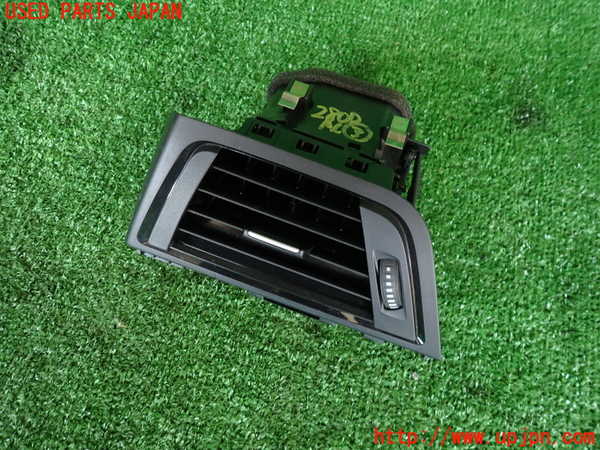 2UPJ-28007528]BMW M4 クーペ(3C30)(F82)エアコン吹き出し口3 (左) 中古_m0002.jpg