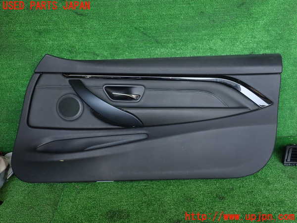 2UPJ-28001234]BMW M4 クーペ(3C30)(F82)右ドア内張り 中古_m0001.jpg