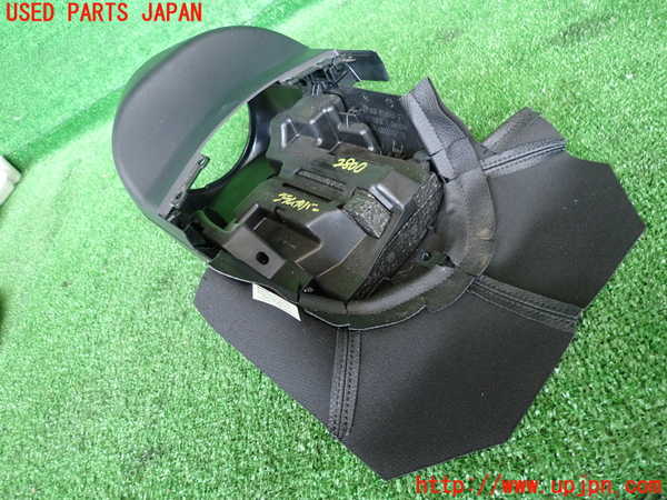 2UPJ-28007905]BMW M4 クーペ(3C30)(F82)コラムカバー 中古_m0003.jpg