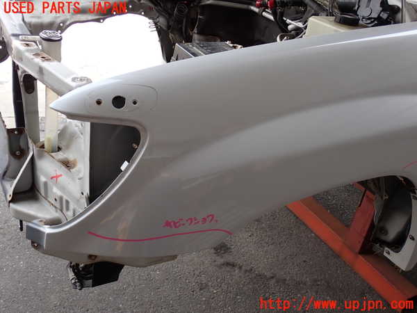 5UPJ-28011082]ランクル100系(UZJ100W)左前フェンダー 中古_m0002.jpg