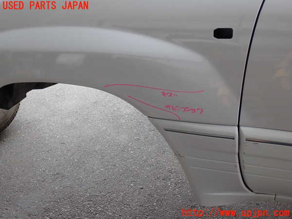 5UPJ-28011082]ランクル100系(UZJ100W)左前フェンダー 中古_m0003.jpg