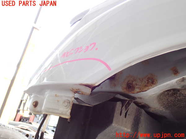 5UPJ-28011082]ランクル100系(UZJ100W)左前フェンダー 中古_m0004.jpg